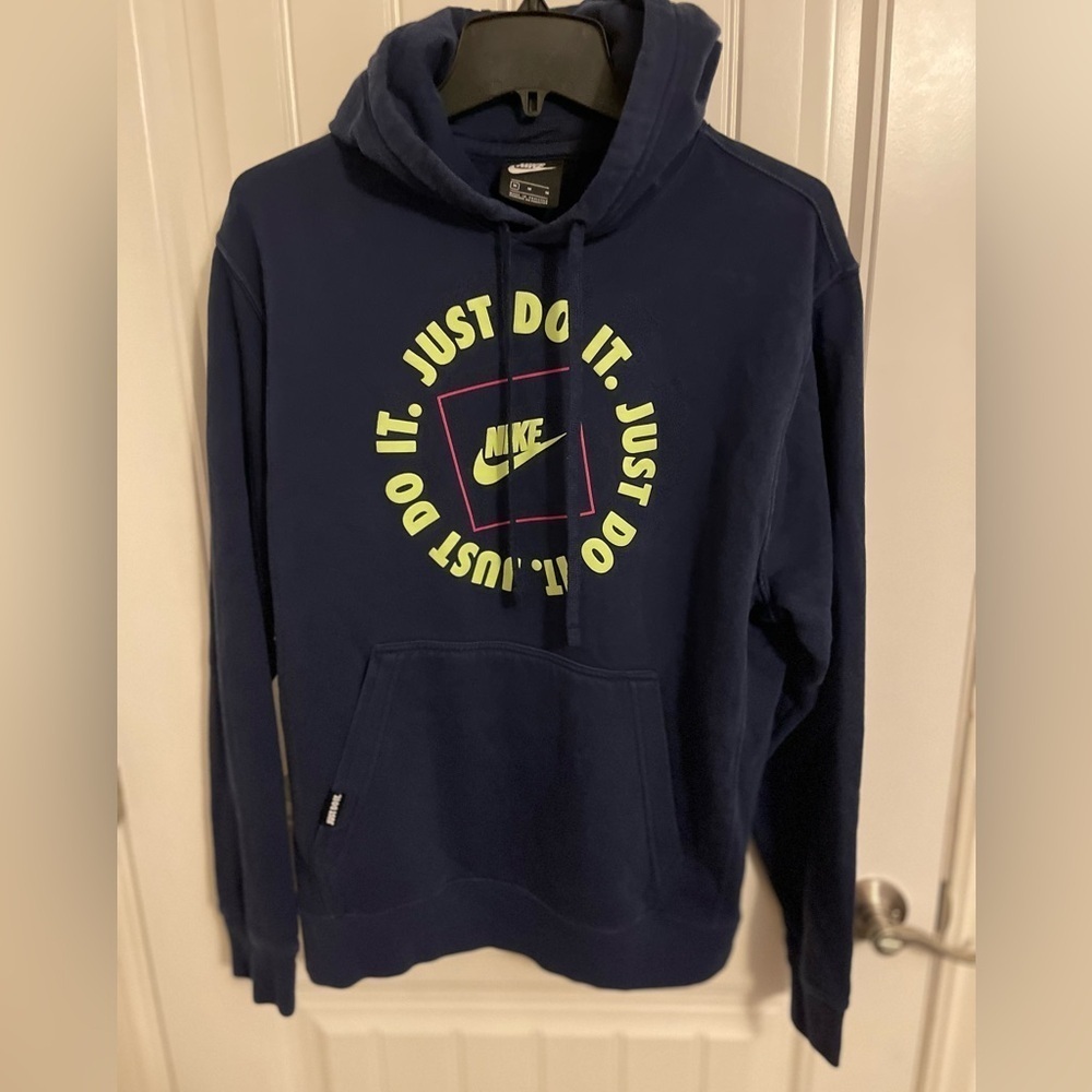 Men's Nike Sportswear Just Do It Hoodie‎ Navy W/YELLOW PRINT Sz M .  DA0151-410